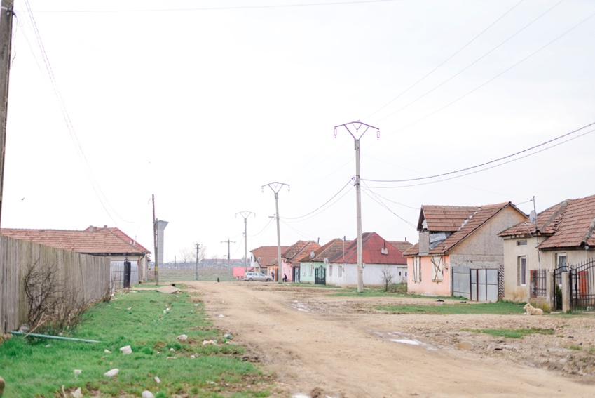 gypsy village romania