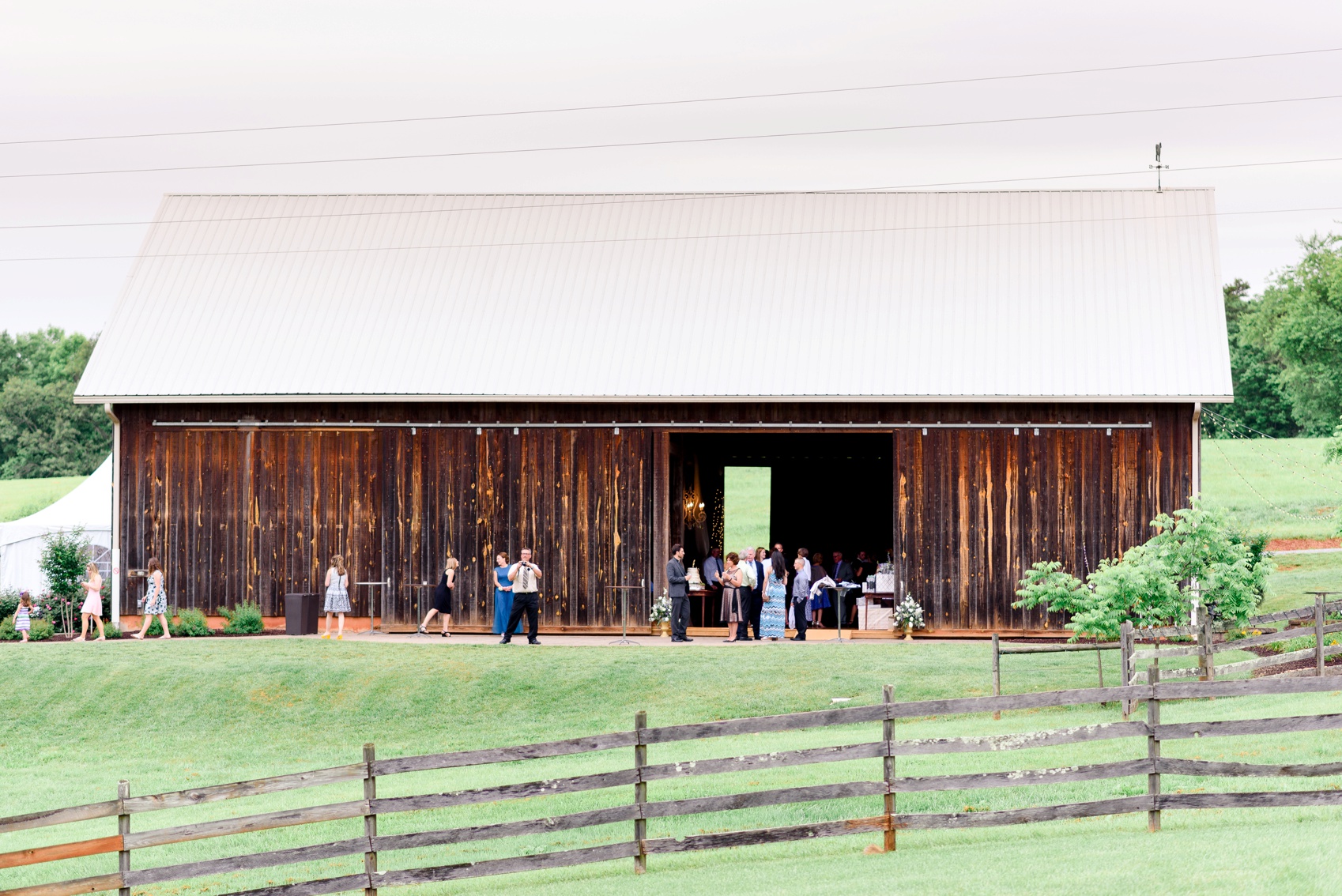 barn wedding venue sorella farms