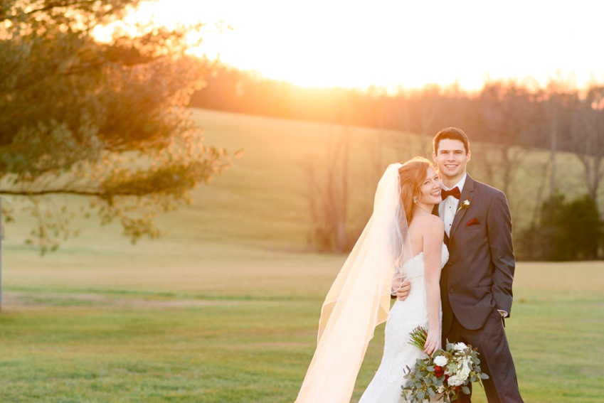 bride and groom at sunset in bedford va