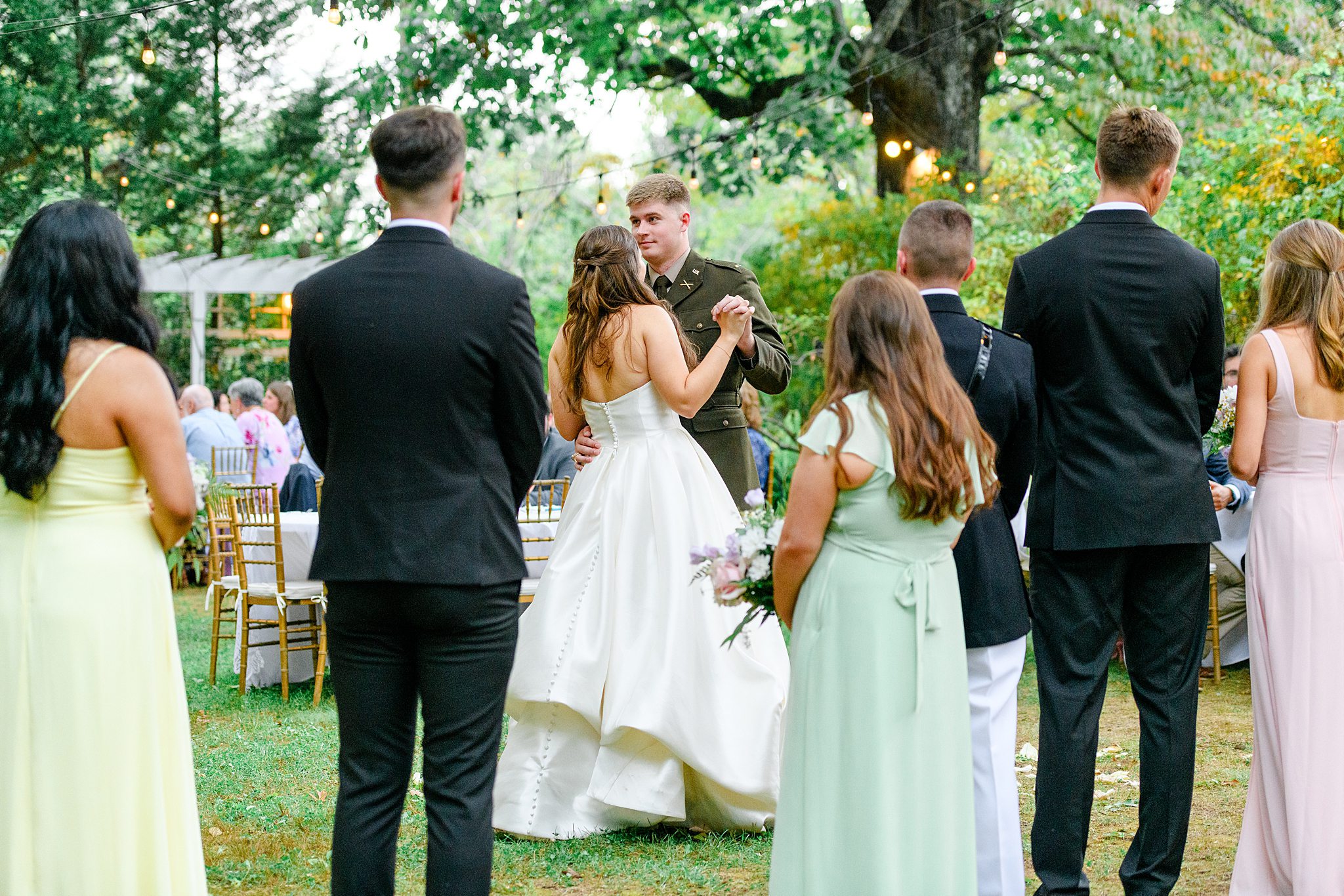 couple dancing 
