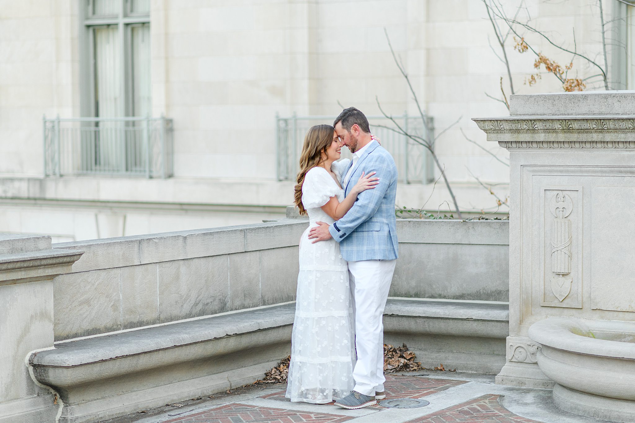 historic couple photos downtown 
